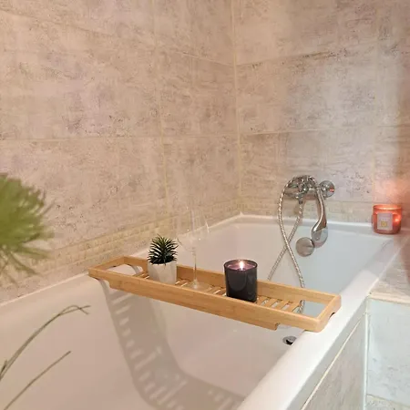 Pokojny A Slnecny Blizko Centra 24h Self Check-in Apartment