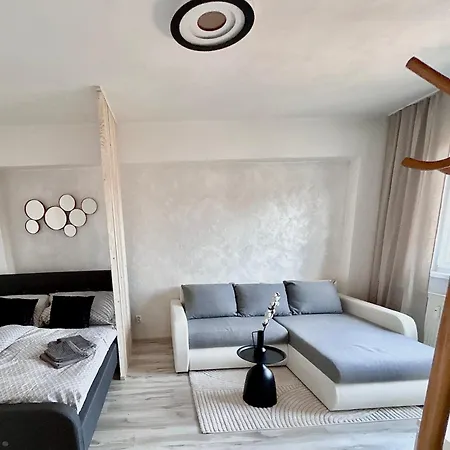 Pokojny A Slnecny Blizko Centra 24h Self Check-in *