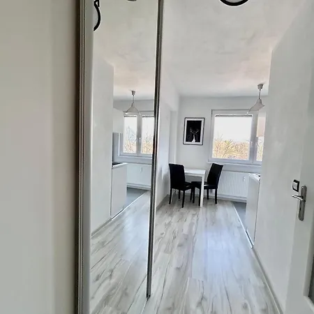 Pokojny A Slnecny Blizko Centra 24h Self Check-in 班斯卡-比斯特里察